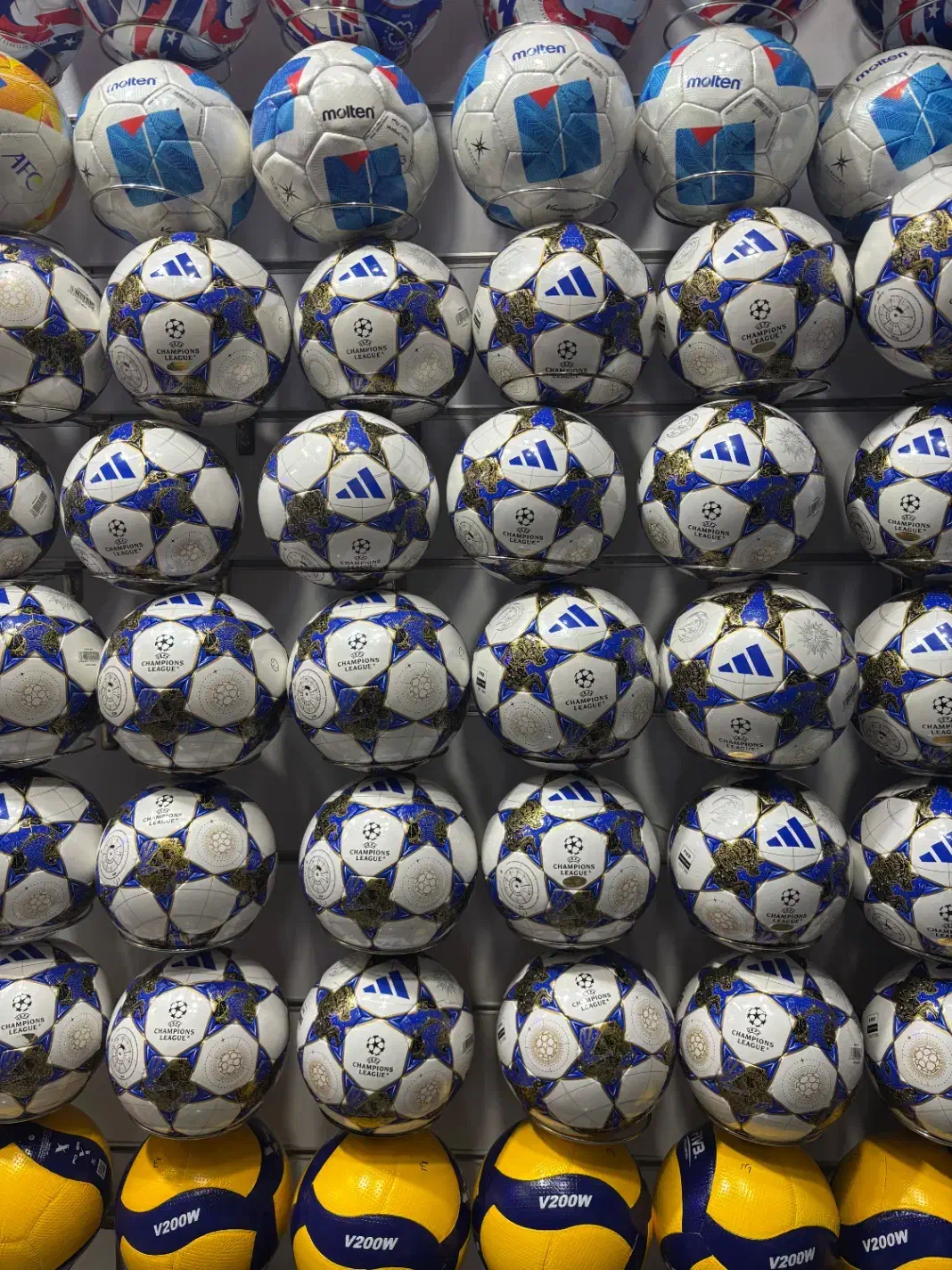 توپ|ورزش‌های توپی|تهران, منیریه|دیوار