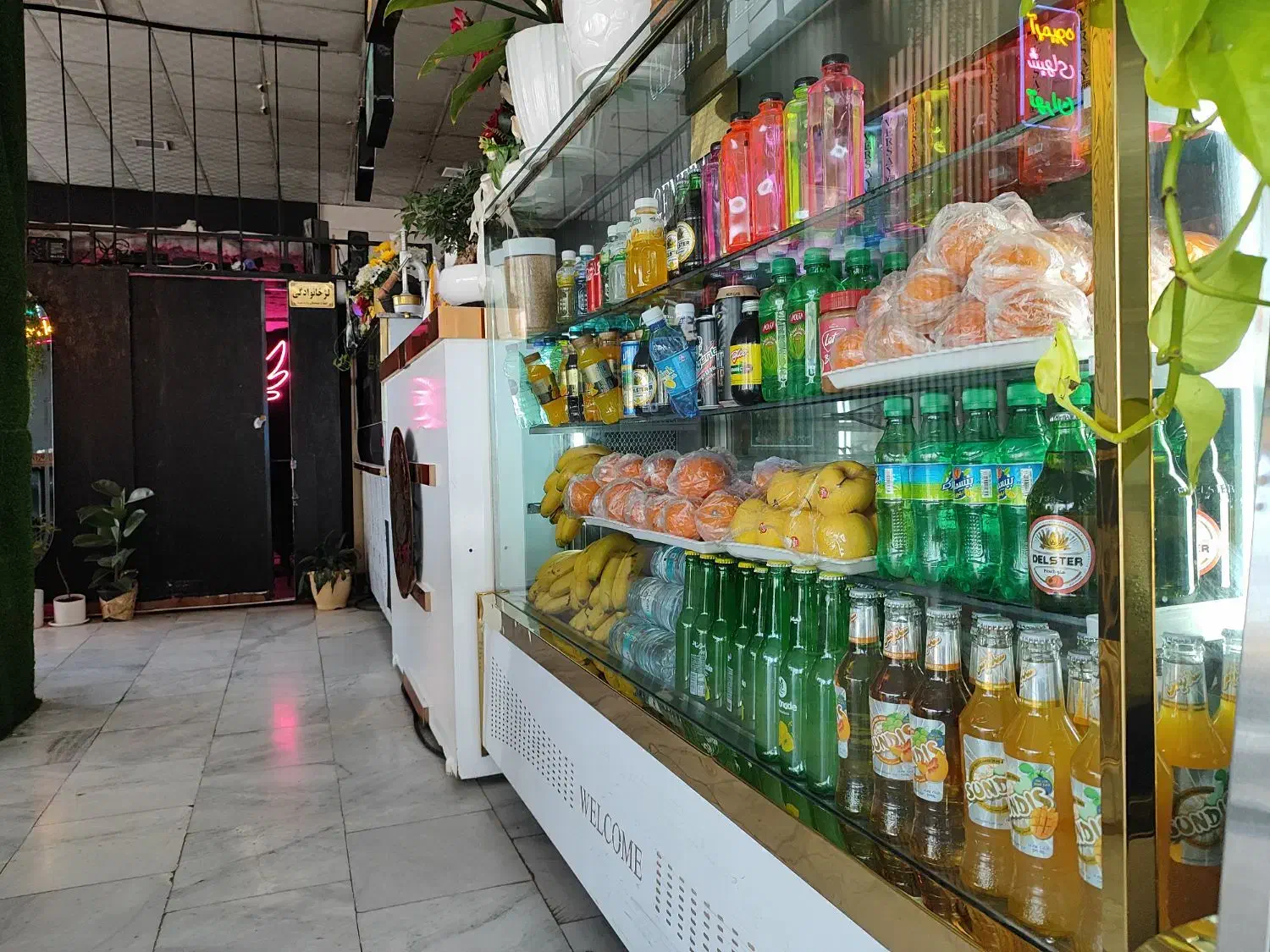 واگذاری تمامی وسایل ابمیوه بستنی|کافی‌شاپ و رستوران|بردسکن, |دیوار