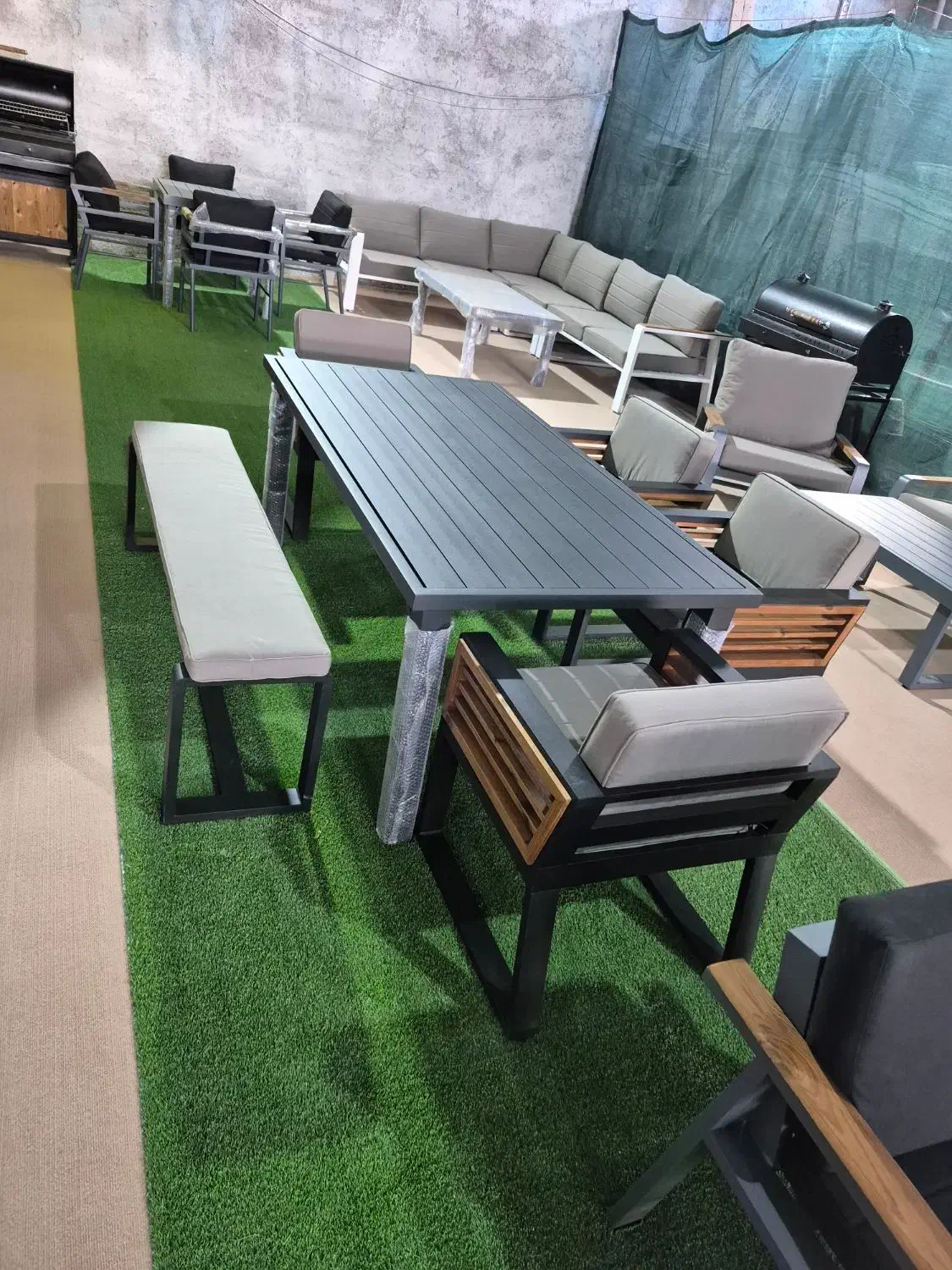 میزو صندلی تراس رو روفگاردن|صندلی و نیمکت|اصفهان, براآن شمالی|دیوار