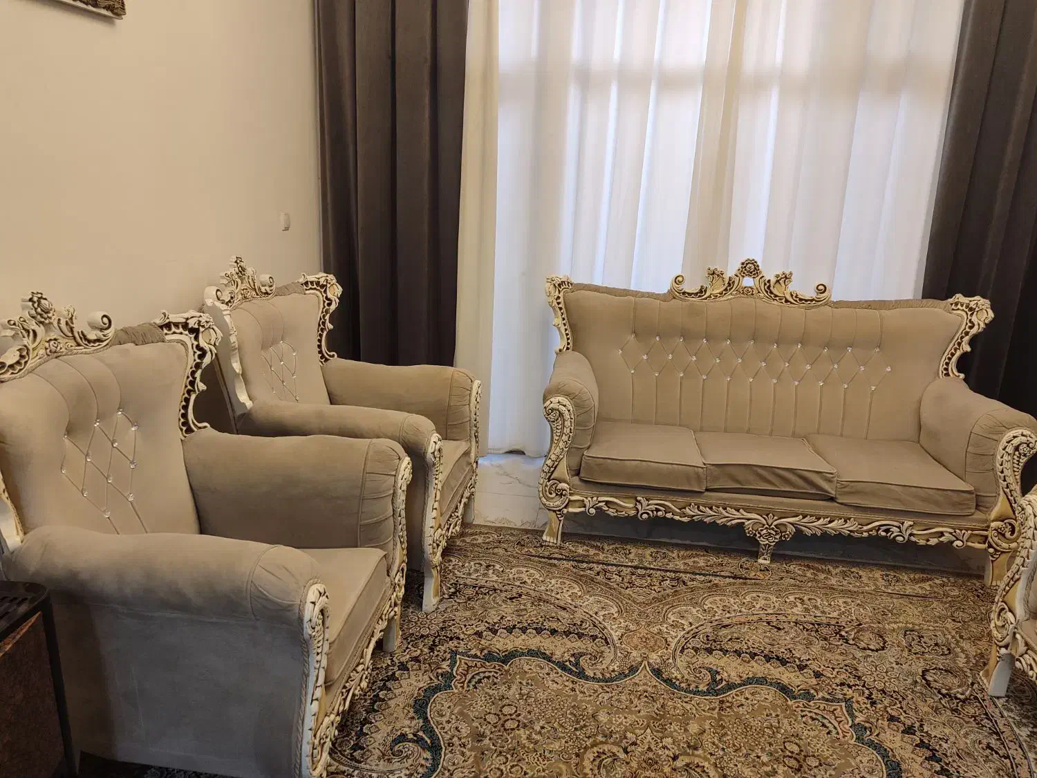 مبلمان هفت نفره|مبلمان خانگی و میز عسلی|اردکان, |دیوار