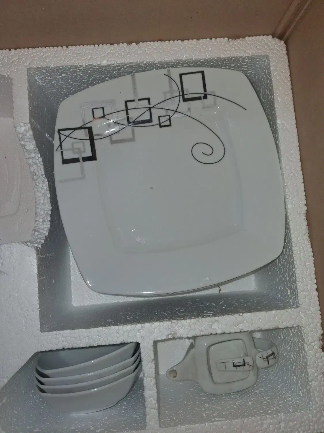 چینی نفیس|ظروف سرو و پذیرایی|زنجان, |دیوار