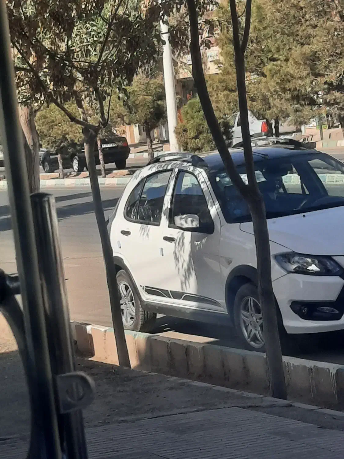 کوییک GXR تیپ Lرنگ سفید مشکی مدل ۱۴۰۴|خودرو سواری و وانت|کرمان, |دیوار