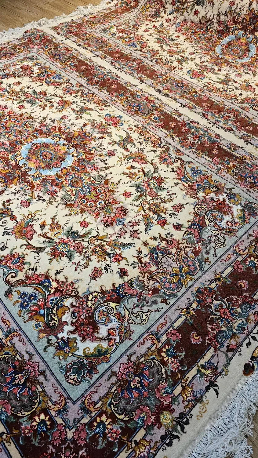 فرش دستباف خطیبی|فرش|تبریز, |دیوار