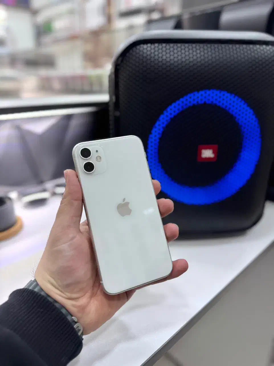 ایفون 11نرمال دوسیم 128g|موبایل|قزوین, |دیوار