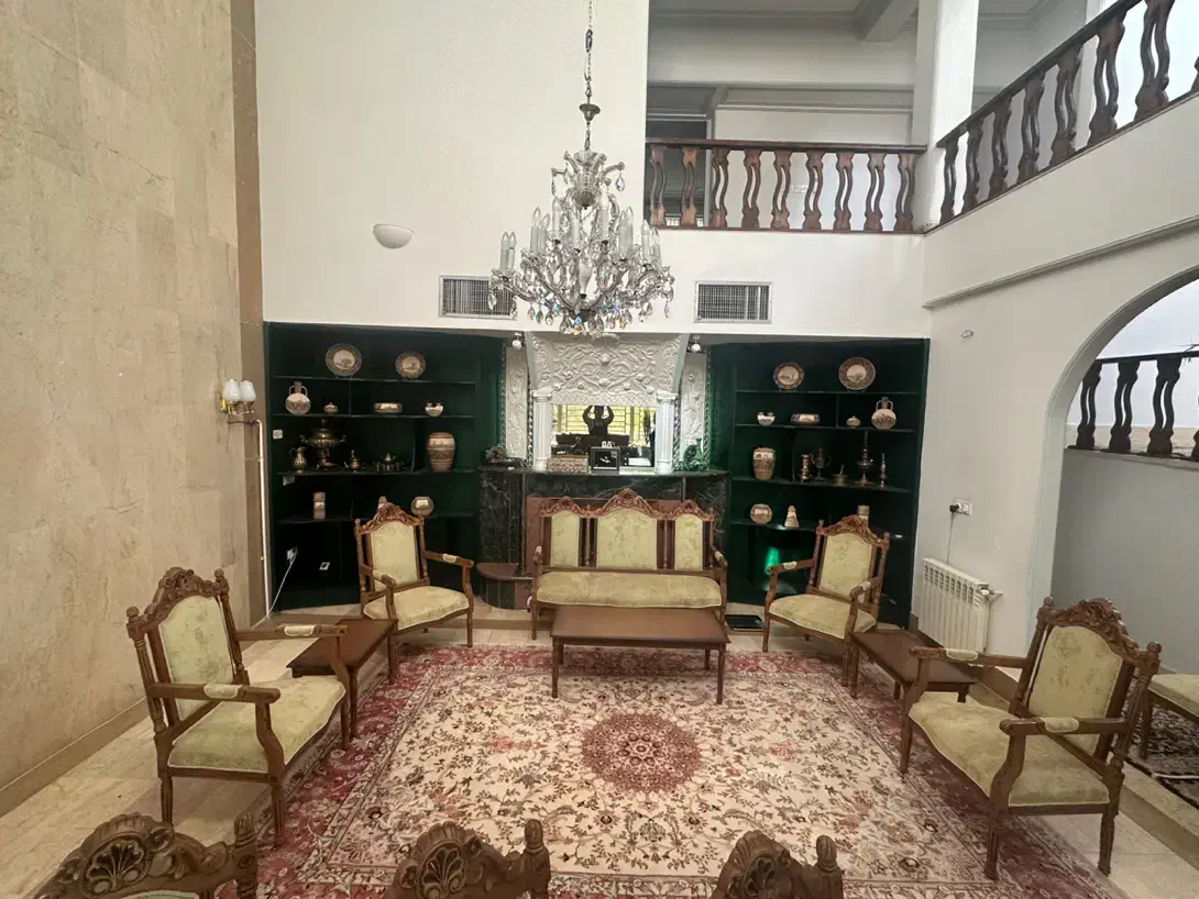 فروش مبلمان پذیرایی هفت نفره|مبلمان خانگی و میز عسلی|یزد, |دیوار