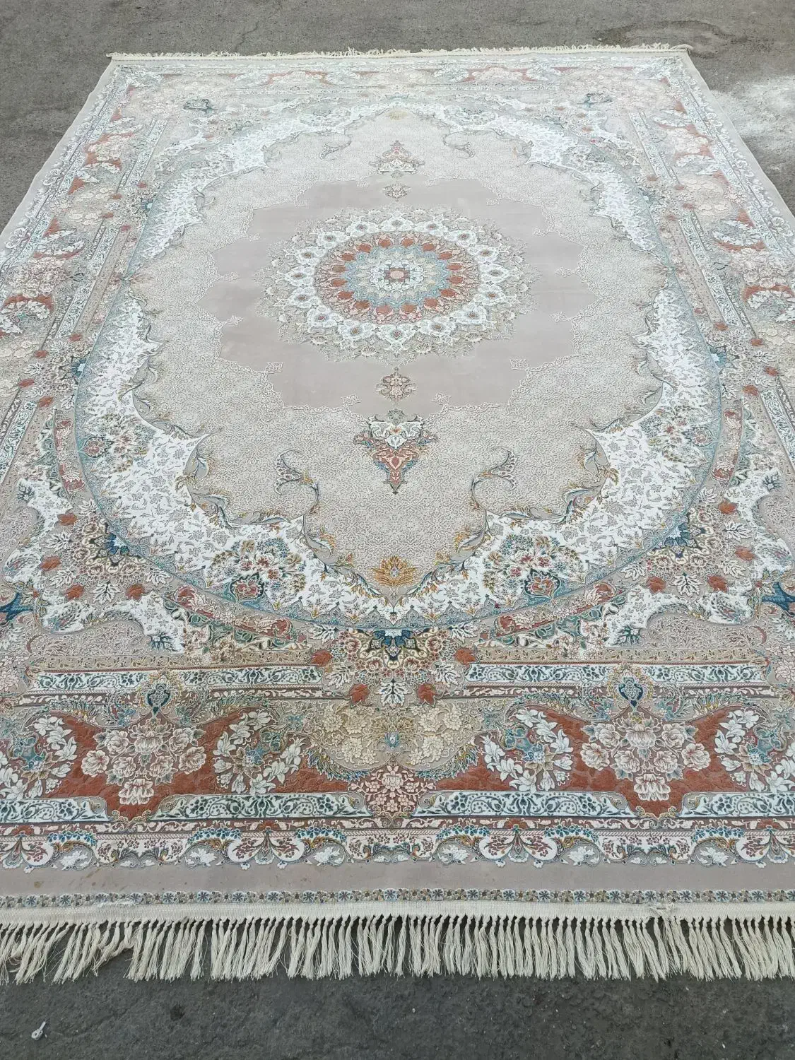 تعدادی تک ۱۲ متری کم کار در مدل های مختلف|فرش|مشهد, عامل|دیوار