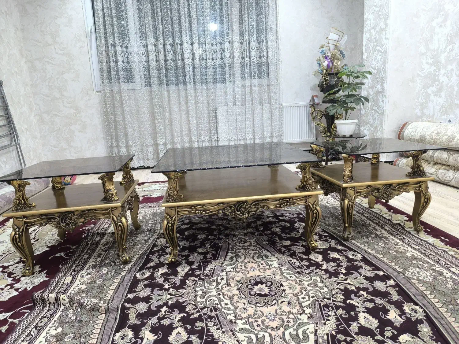 جلو مبلی و عسلی|مبلمان خانگی و میز عسلی|رباط‌کریم, رباط‌کریم|دیوار