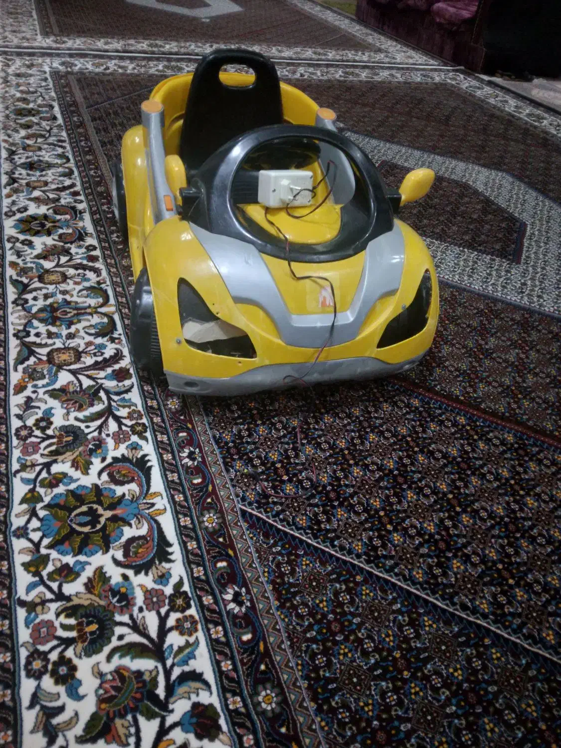 ماشین شارژی نیاز به تعمیر|اسباببازی بچه|اردبیل, |دیوار