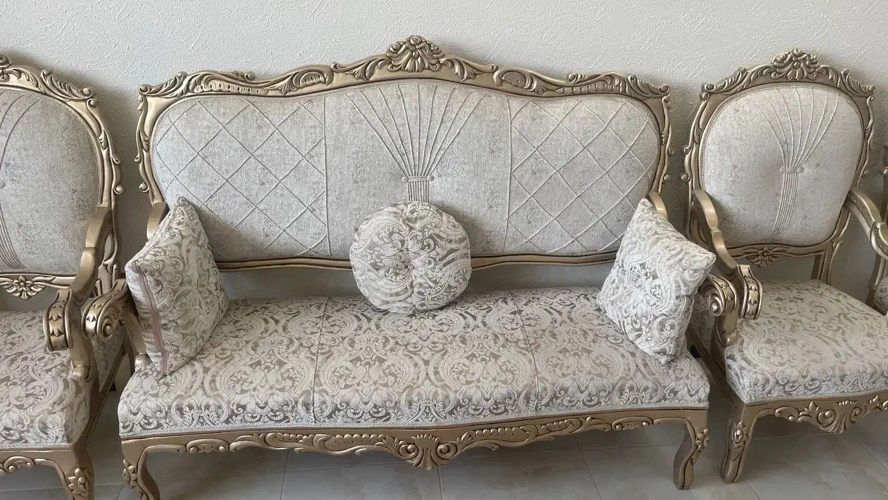 فروش مبلمان|مبلمان خانگی و میز عسلی|شاهین‌شهر, عطار|دیوار