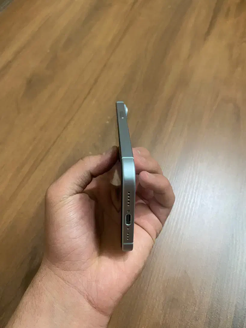 iPhone 15normal|موبایل|شیراز, زند|دیوار