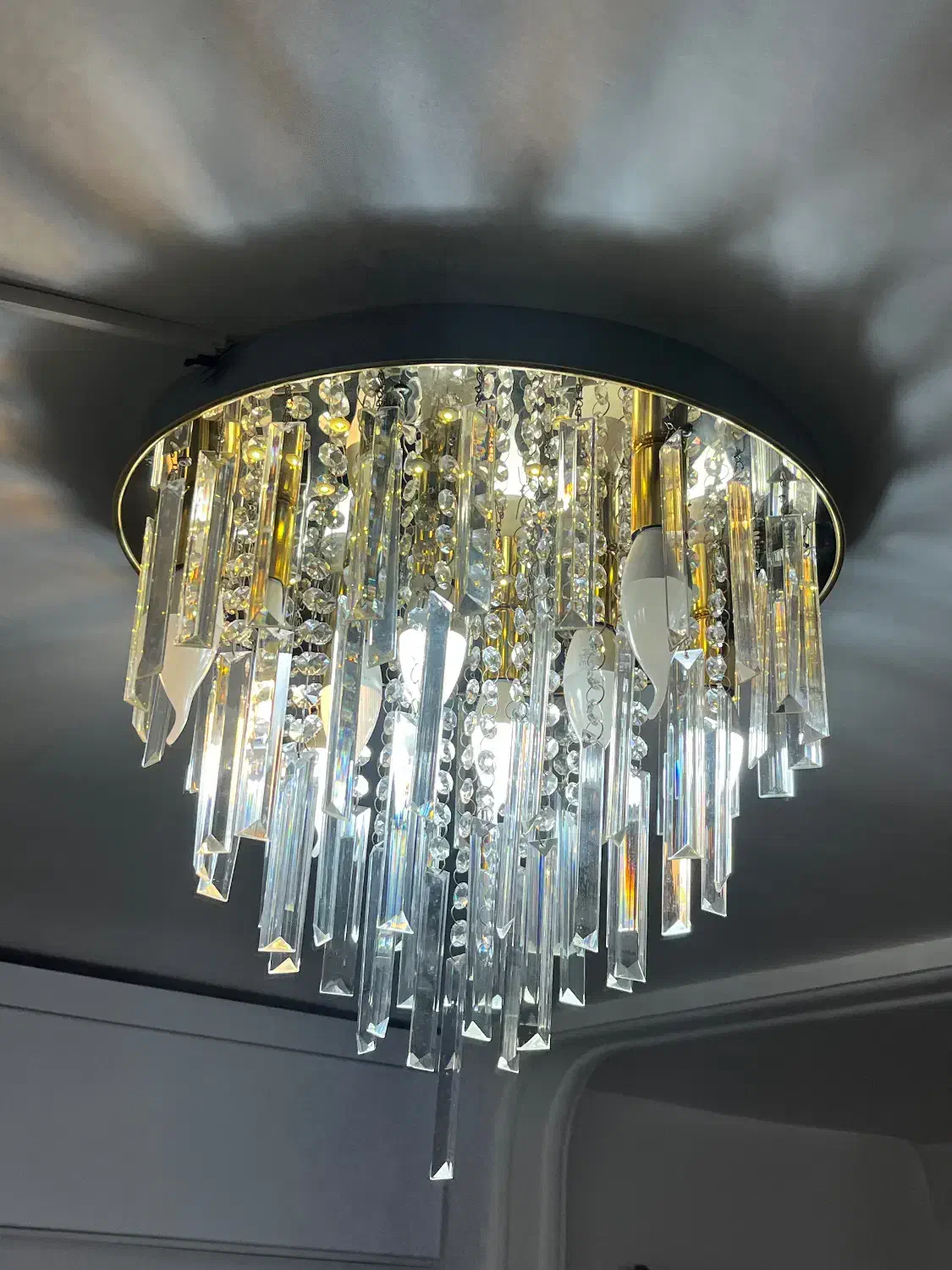 لوستر سقفی بزرگ|لوستر و چراغ آویز|مشگین شهر, |دیوار