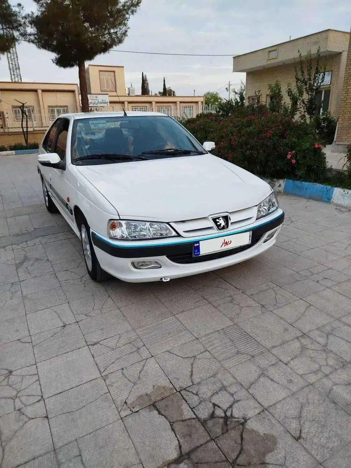 پژو پارس معمولی|خودرو سواری و وانت|آباده, |دیوار