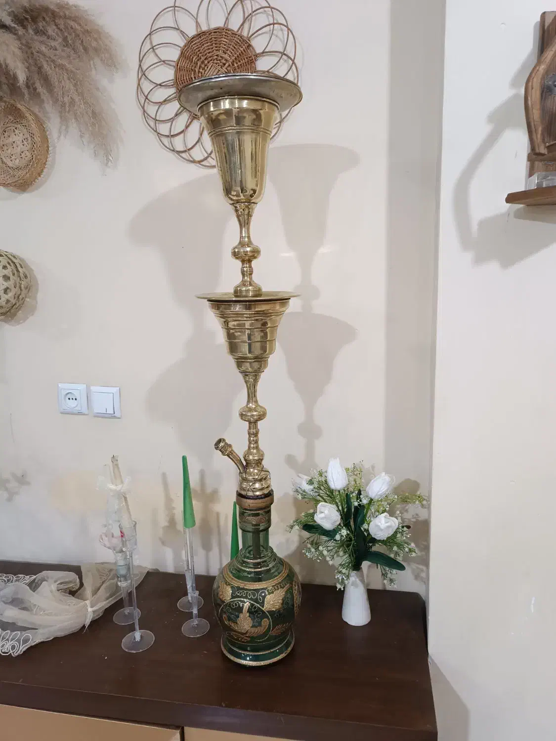 قلیون عربی بسیار زیبا با قیمت مناسب|صنایع دستی و سایر لوازم تزئینی|برخوار, |دیوار