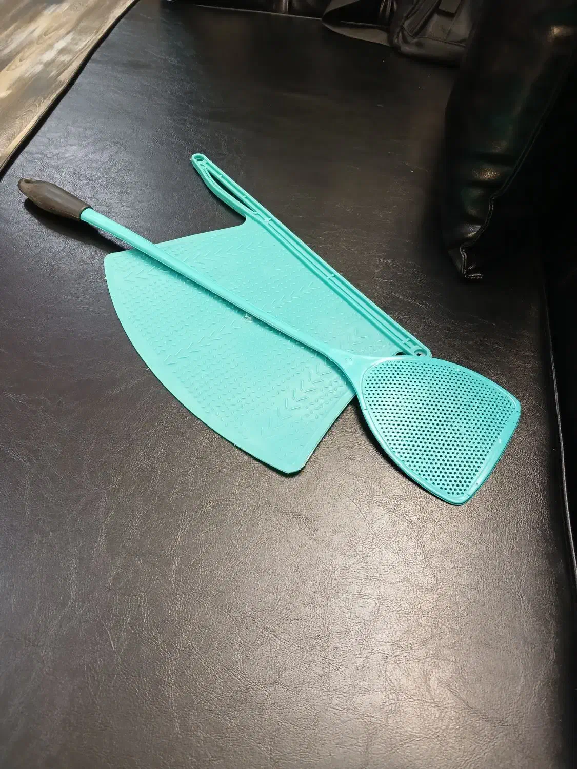 انواع بادبزن حصیری و پلاستیکی|صنایع دستی و سایر لوازم تزئینی|اصفهان, ارغوانیه|دیوار