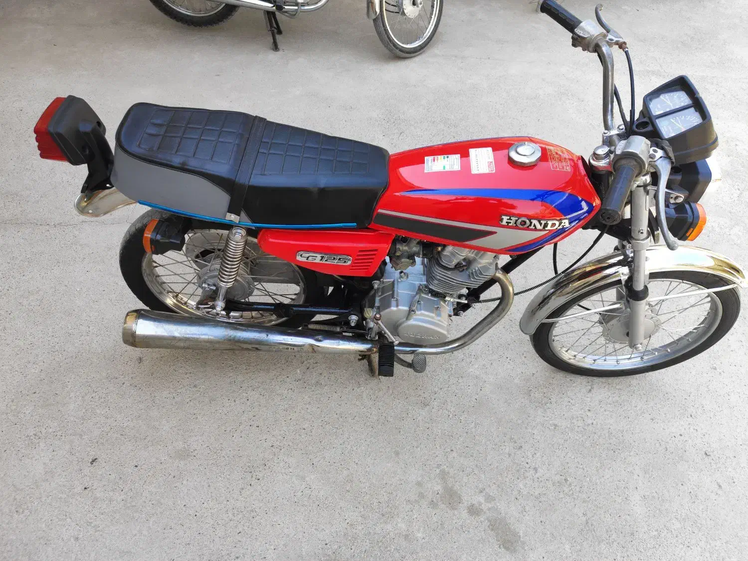 موتور پارکینگی مدل 93|موتورسیکلت|چمران, |دیوار