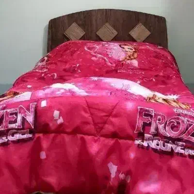 تخت و کمد نوجوان بسیار تمیز|تخت و سرویس خواب|خمینیشهر, |دیوار