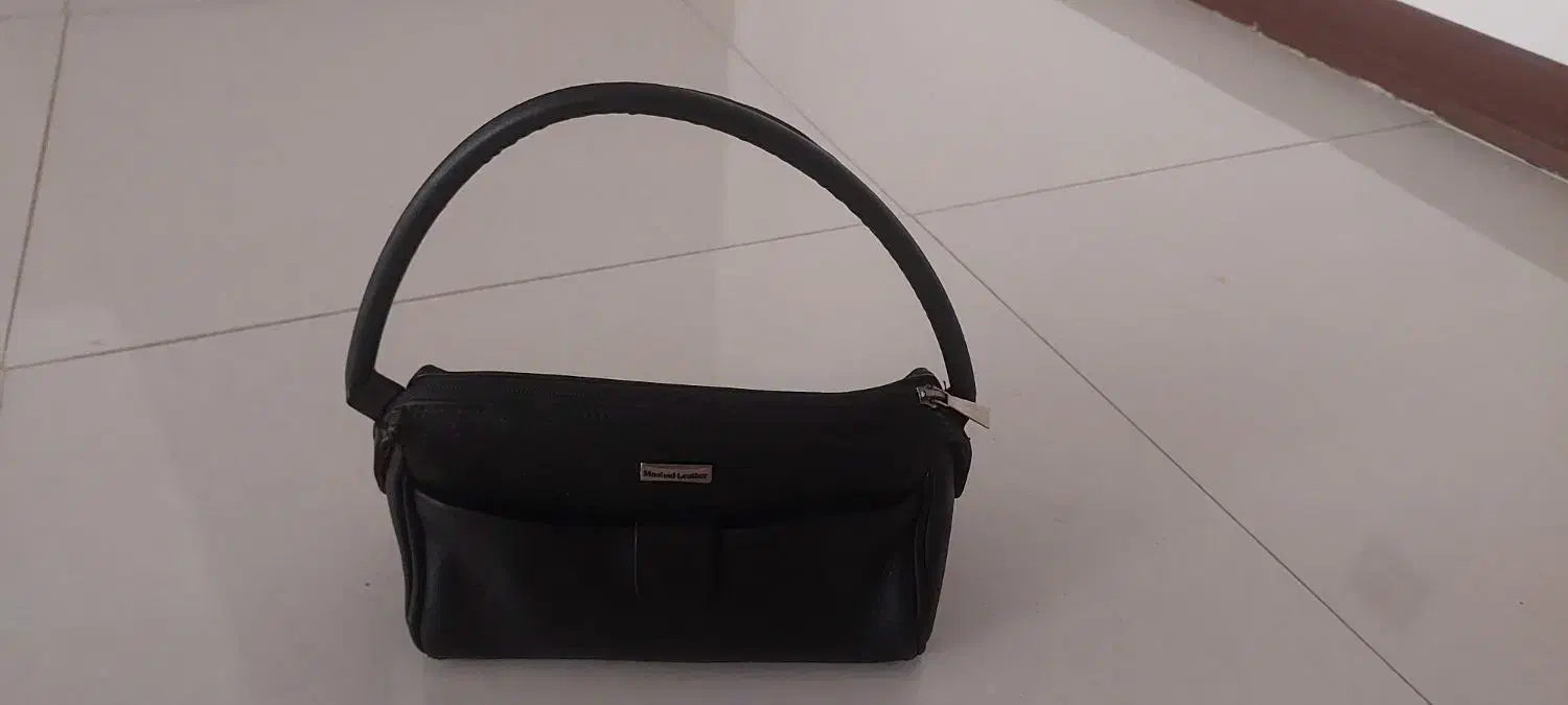 کیف دستی چرم مشهد نو بدون زدگی|کیف، کفش، کمربند|ساری, |دیوار