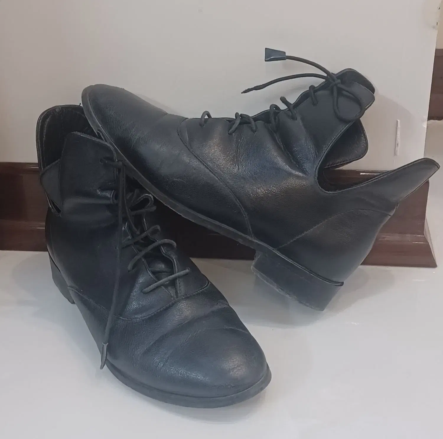 کفش کارکرده و نو|کیف، کفش، کمربند|ورامین, ورامین|دیوار