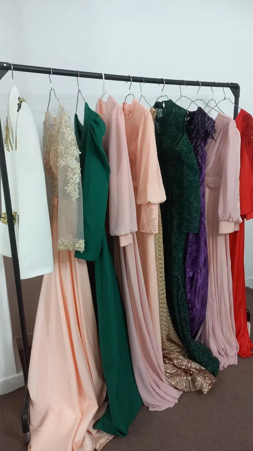 لباس مجلسی باتنخوری بینظیر|لباس|میانه, |دیوار