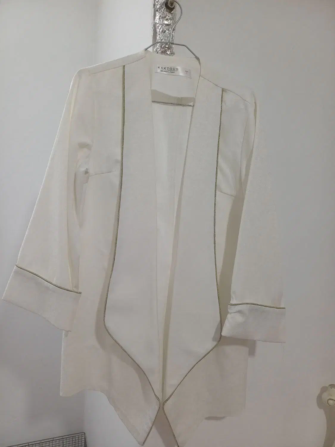 تعدادی لباس در حد نو|لباس|پاکدشت, پاکدشت (مامازند)|دیوار