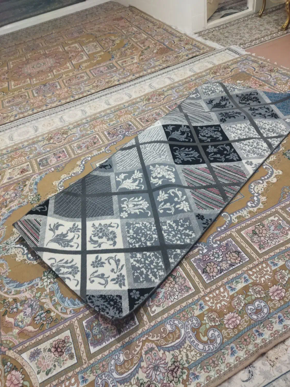 گلیم جاجیم 1 در 250|گلیم، جاجیم، گبه|خرم‌آباد, |دیوار