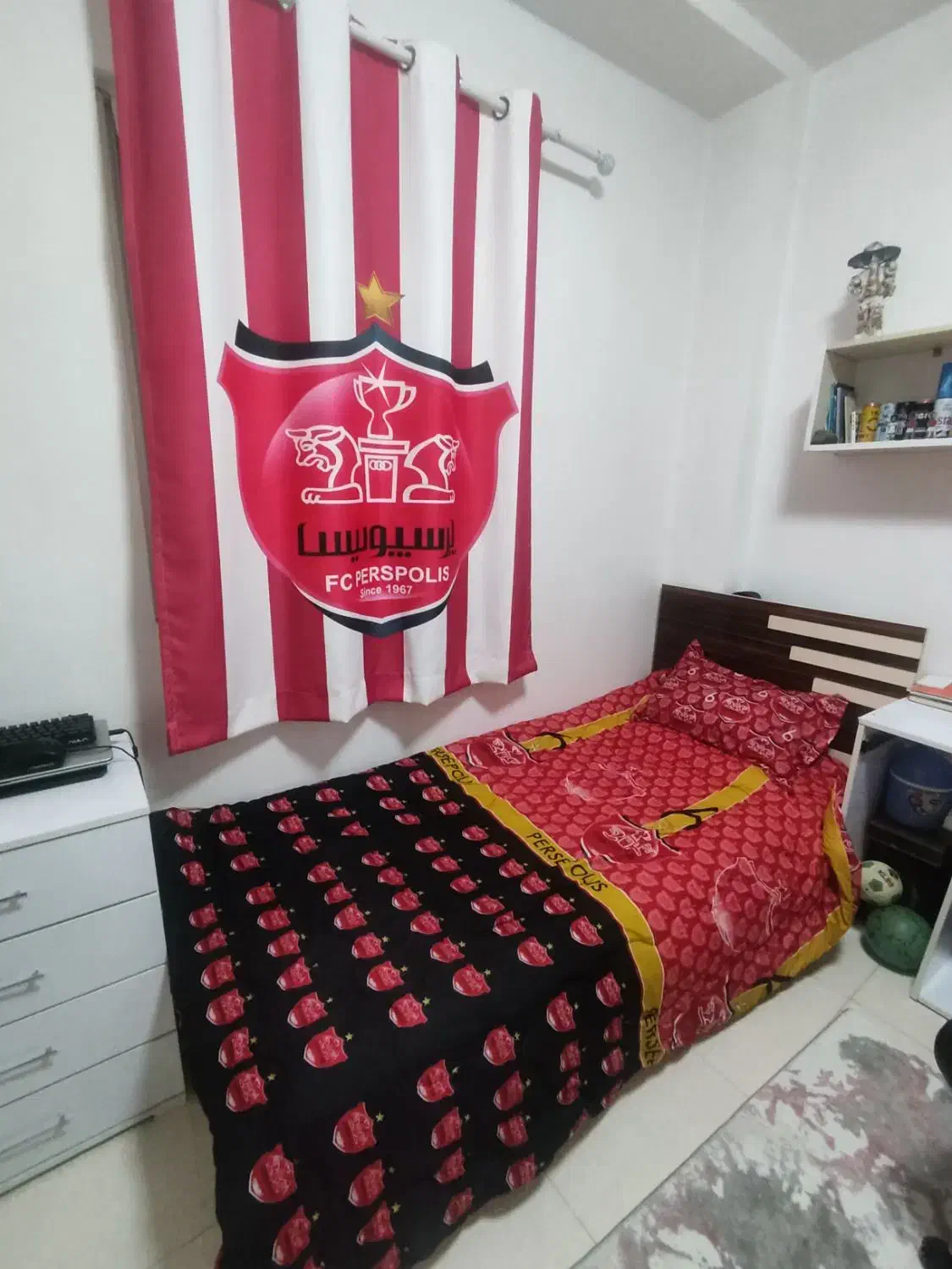 روتختی به همراه پرده|سرویس روتختی|رشت, یخسازی|دیوار