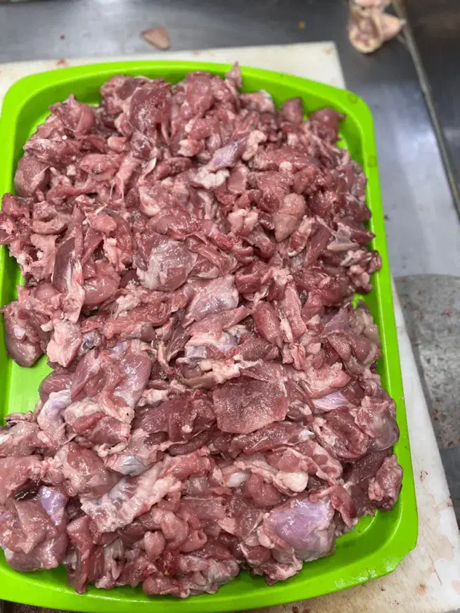 بچه فیله بوقلمون خرده گوشت بوقلمون|خوردنی و آشامیدنی|تهران, چیتگر جنوبی|دیوار