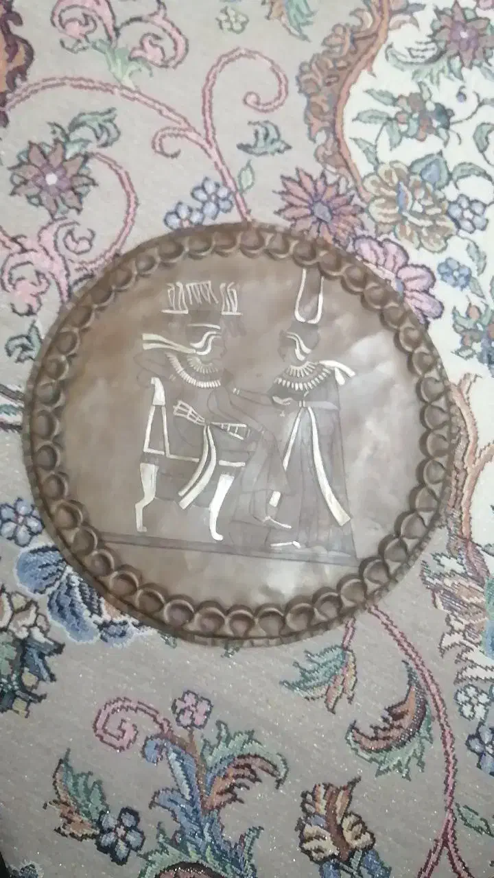 سینی مسی دولایه حکاکی شده ونقره کوب|کلکسیون اشیاء عتیقه|کردکوی, |دیوار