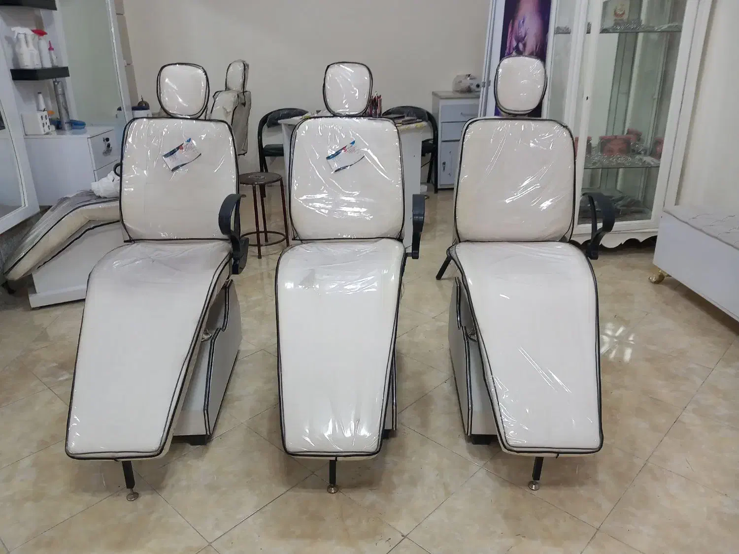 لوازم سالن زیبایی بانوان|آرایشگاه و سالنهای زیبایی|کرمانشاه, |دیوار