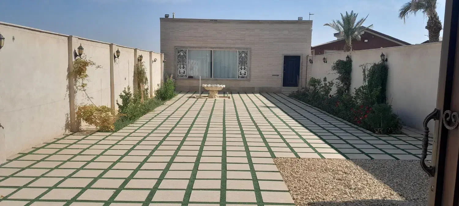 فروش ویلا جاده قمصر خیابان ۴۵متری پدیده با ماده صد|فروش خانه و ویلا|کاشان, دشت لتحر|دیوار