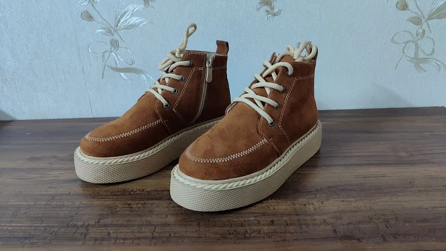 نیم بوت زنانه|کیف، کفش، کمربند|شاهین‌شهر, پارک بانک استان|دیوار