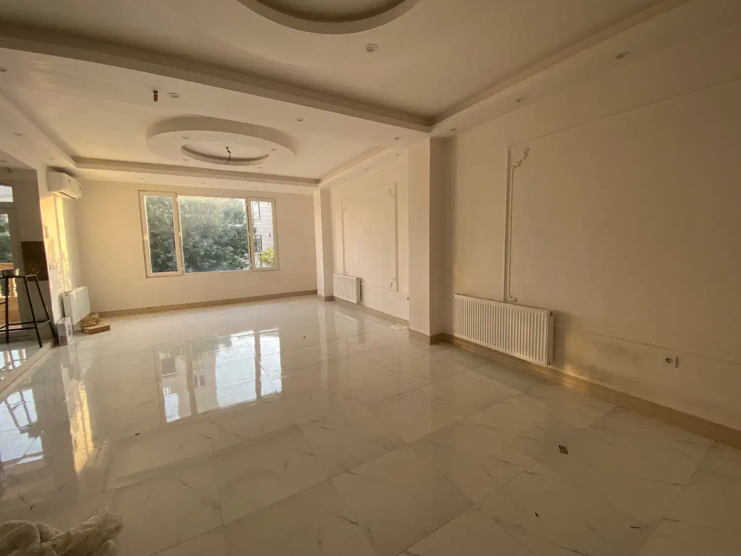 /تک واحدی/ ۳ خواب /بر خیابان علوی|اجارهٔ آپارتمان|دورود, |دیوار