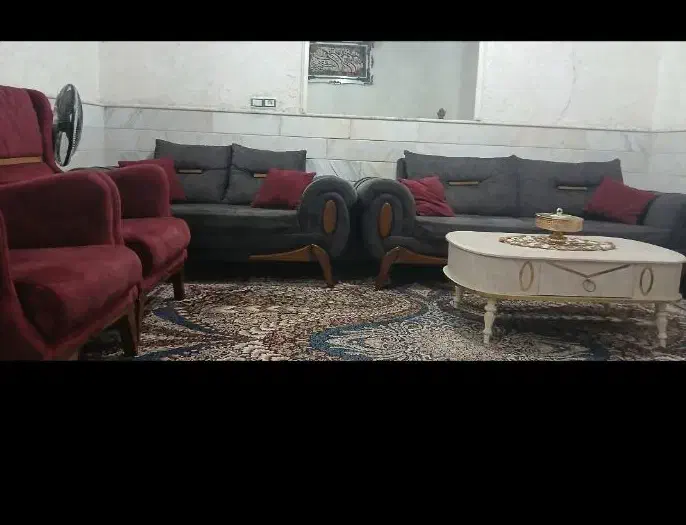 مبل ۷ نفره سالم جنس عالی|مبلمان خانگی و میز عسلی|قم, امامزاده ابراهیم|دیوار