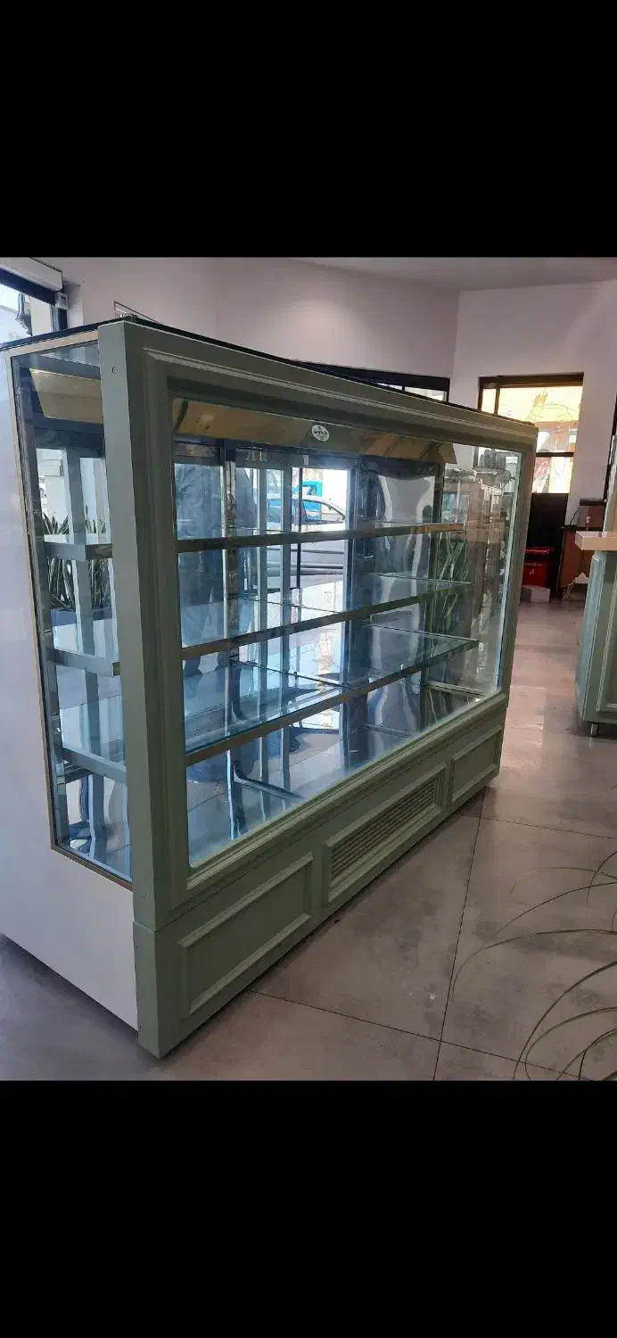 یخچال و ویترین قنادی|فروشگاه و مغازه|کرج, کمال‌شهر|دیوار