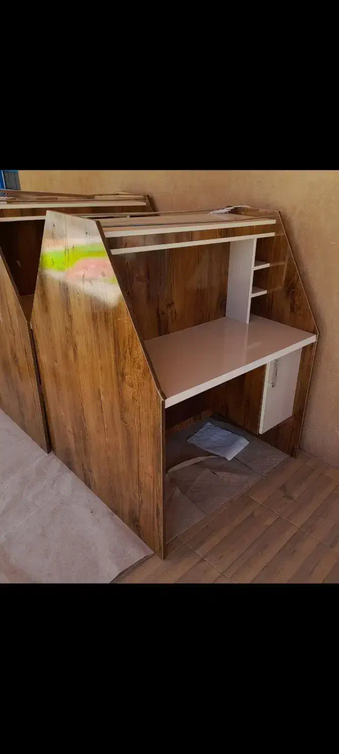 میز تحریر دو نفره|میز تحریر و کامپیوتر|یاسوج, |دیوار