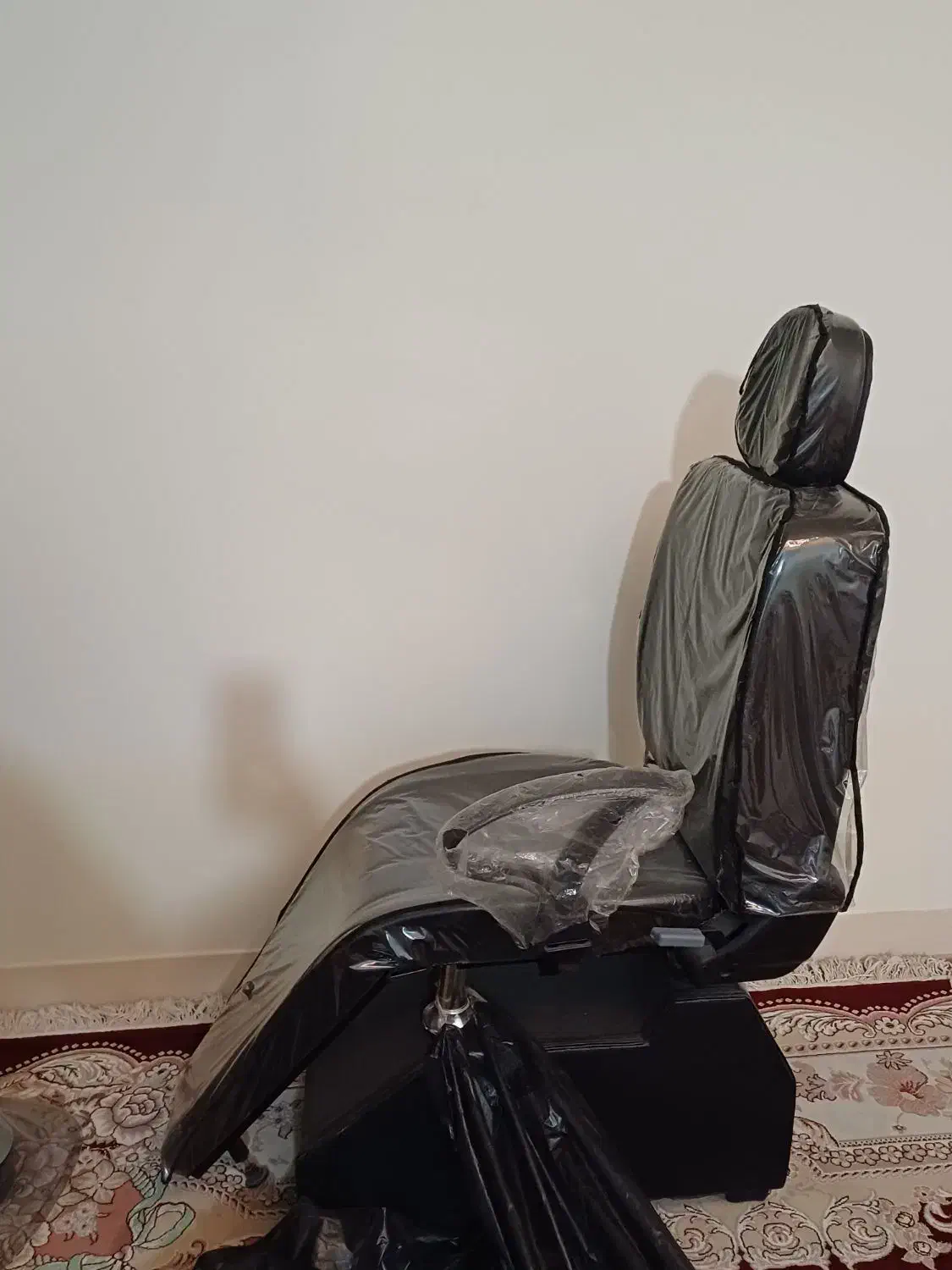 میز ناخون صندلی اصلاح میر خیاطی پایه فرفورژه|آرایشگاه و سالنهای زیبایی|قم, سید معصوم|دیوار