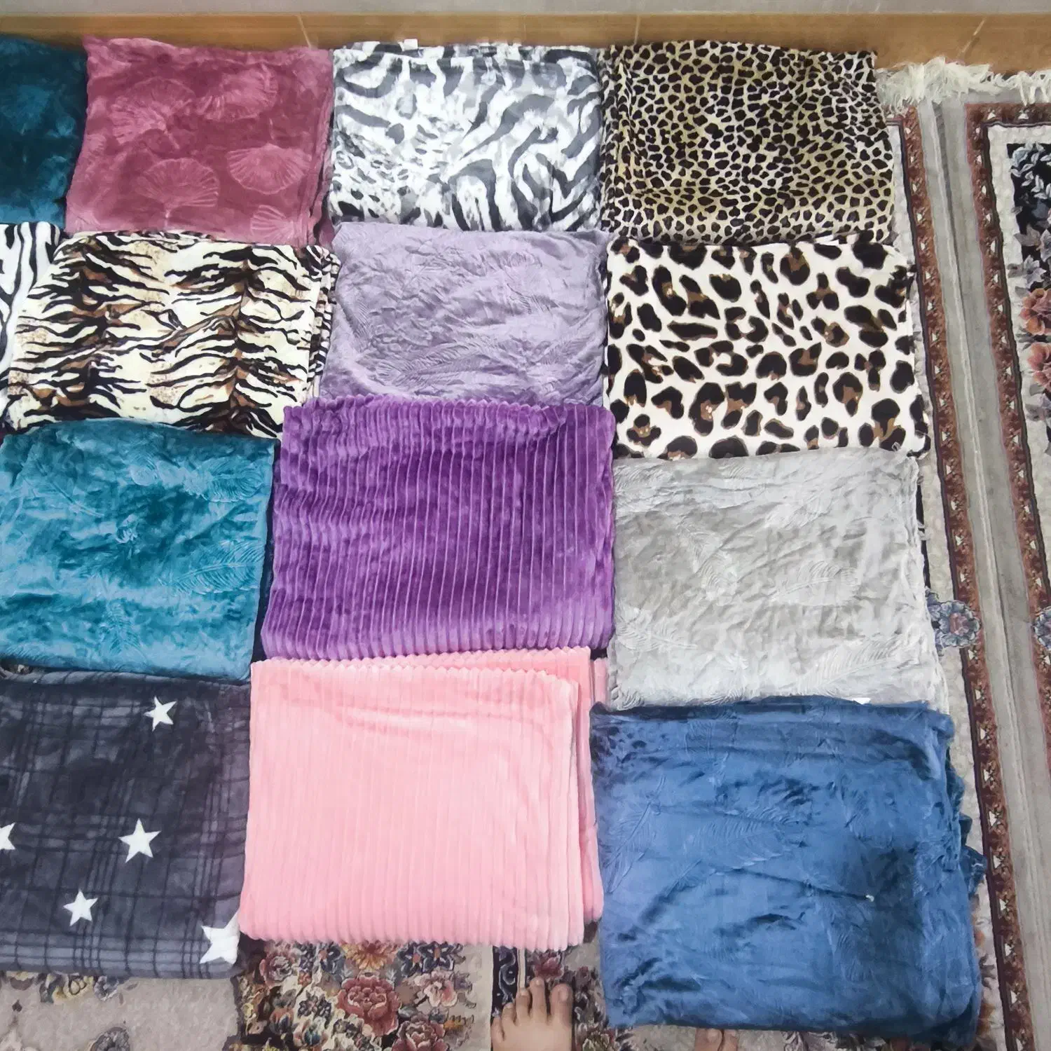 پتوهای تابستونی و زمستانی|رختخواب، بالش، پتو|اهواز, کمپلو جنوبی|دیوار