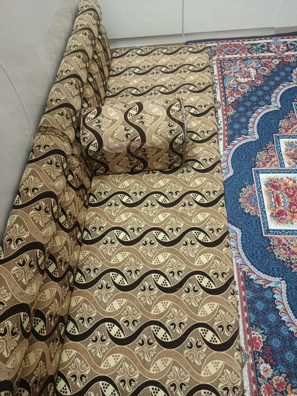 سلام به همگی دوستان مبل خلیجی برای فروش|مبلمان خانگی و میز عسلی|بندر امام خمینی, |دیوار