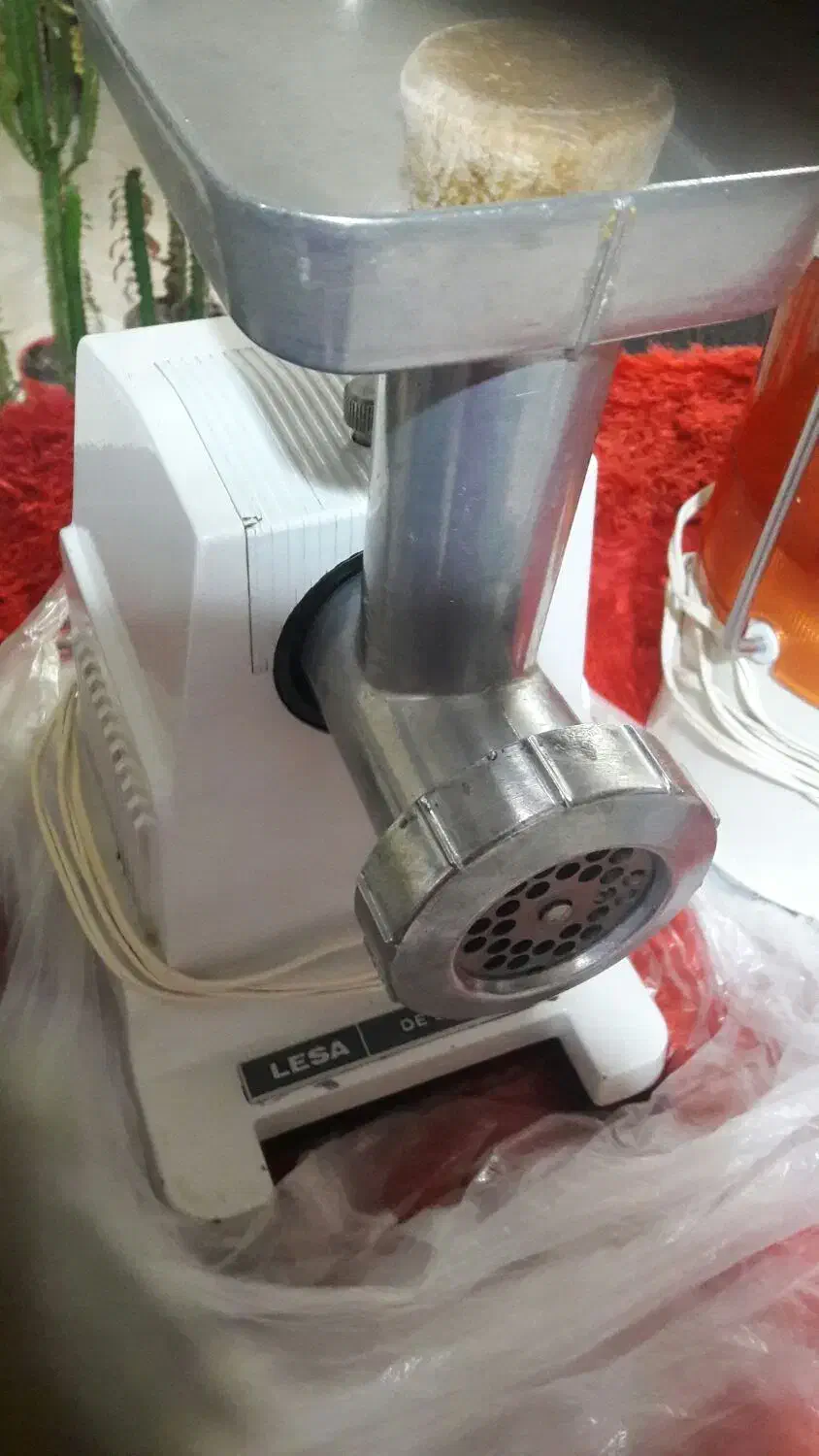 چرخ گوشت|سایر لوازم برقی|اصفهان, ابر|دیوار