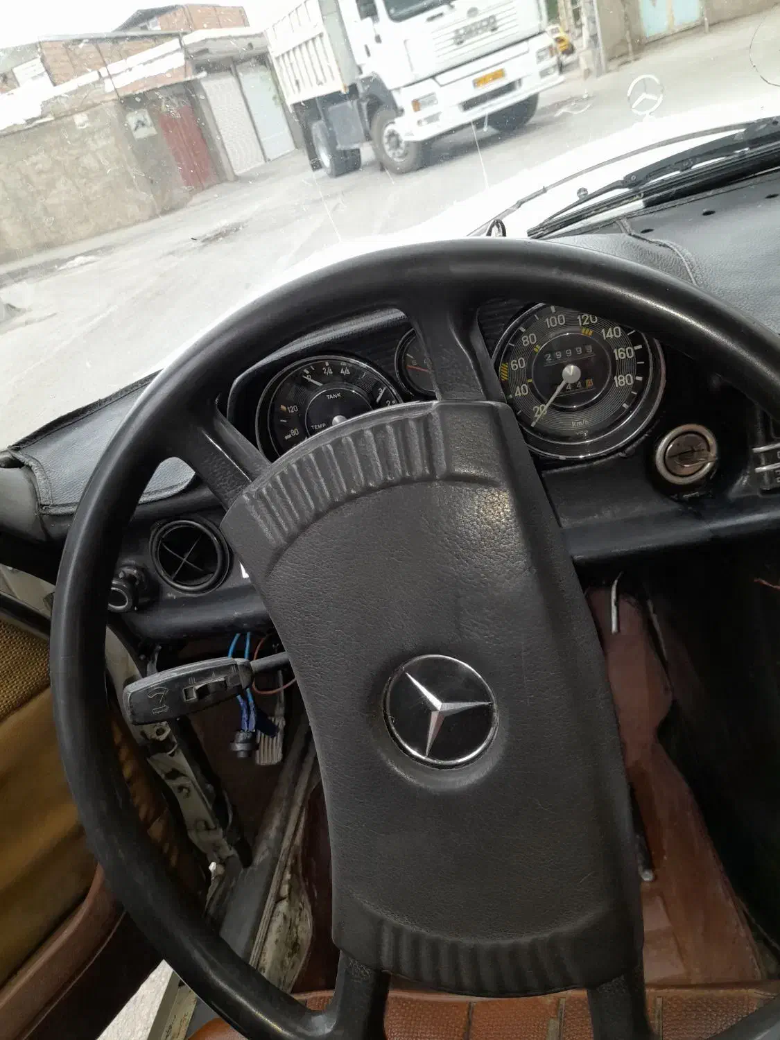 بنز ۲۲۰ معموری مدل۱۹۷۲|خودرو کلاسیک|کرمان, |دیوار