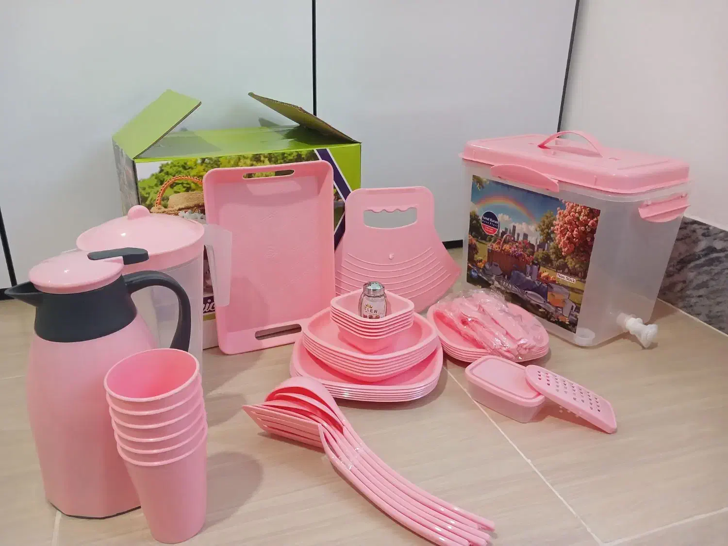 پک کامل مسافرتی طبیعت|ظروف سرو و پذیرایی|سرپل ذهاب, |دیوار