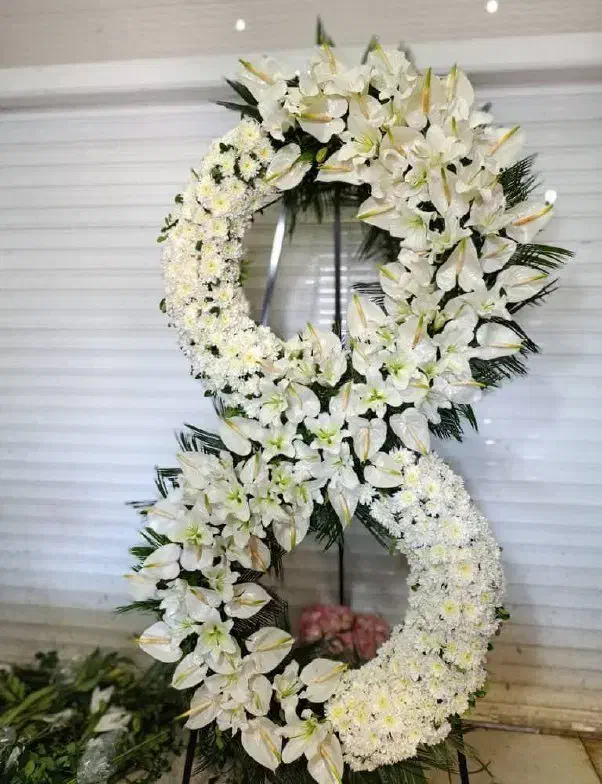 انواع تاج گل ترحیم|خدمات پذیرایی، مراسم|اصفهان, جلفا|دیوار