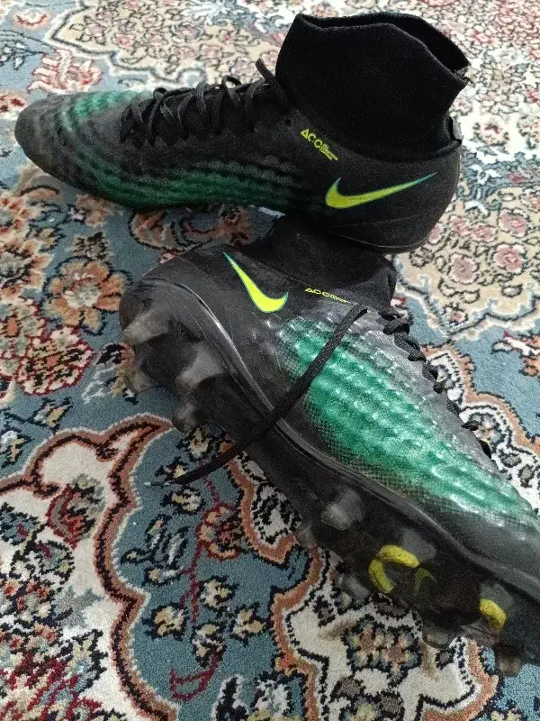 کفش|کیف، کفش، کمربند|خرم‌آباد, |دیوار