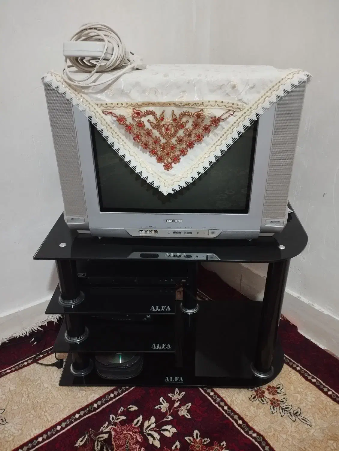 تلویزیون ۲۱سالم|تلویزیون و پروژکتور|خرمآباد, |دیوار