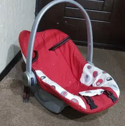 کریر|تخت و صندلی بچه|اهواز, زیباشهر|دیوار