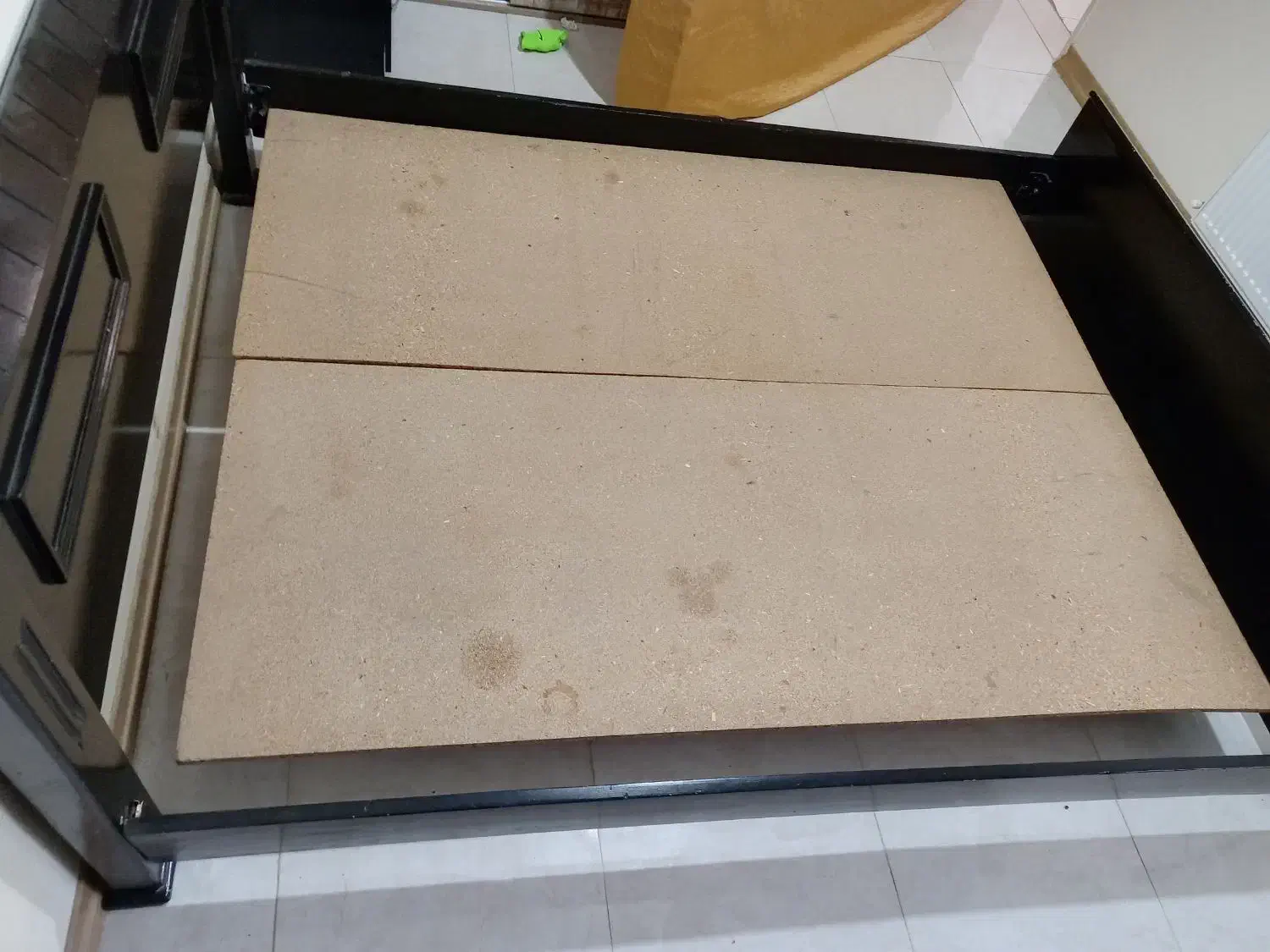 تخت دو نفره سالم|تخت و سرویس خواب|هشتگرد, فاز ۷ مهستان|دیوار