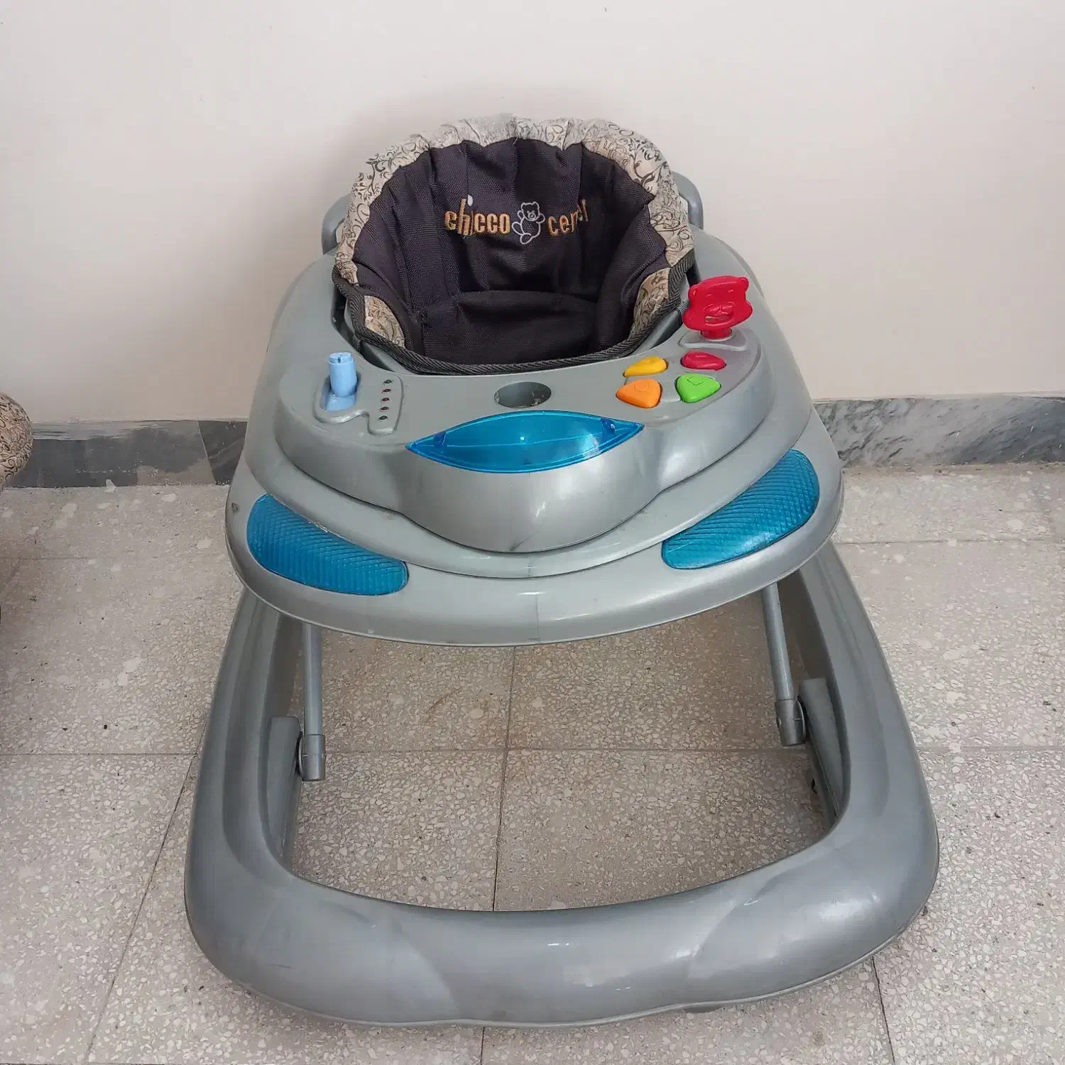 گهواره،روروئک،کریر|کالسکه و لوازم جانبی|سبزوار, قاضی زاد|دیوار