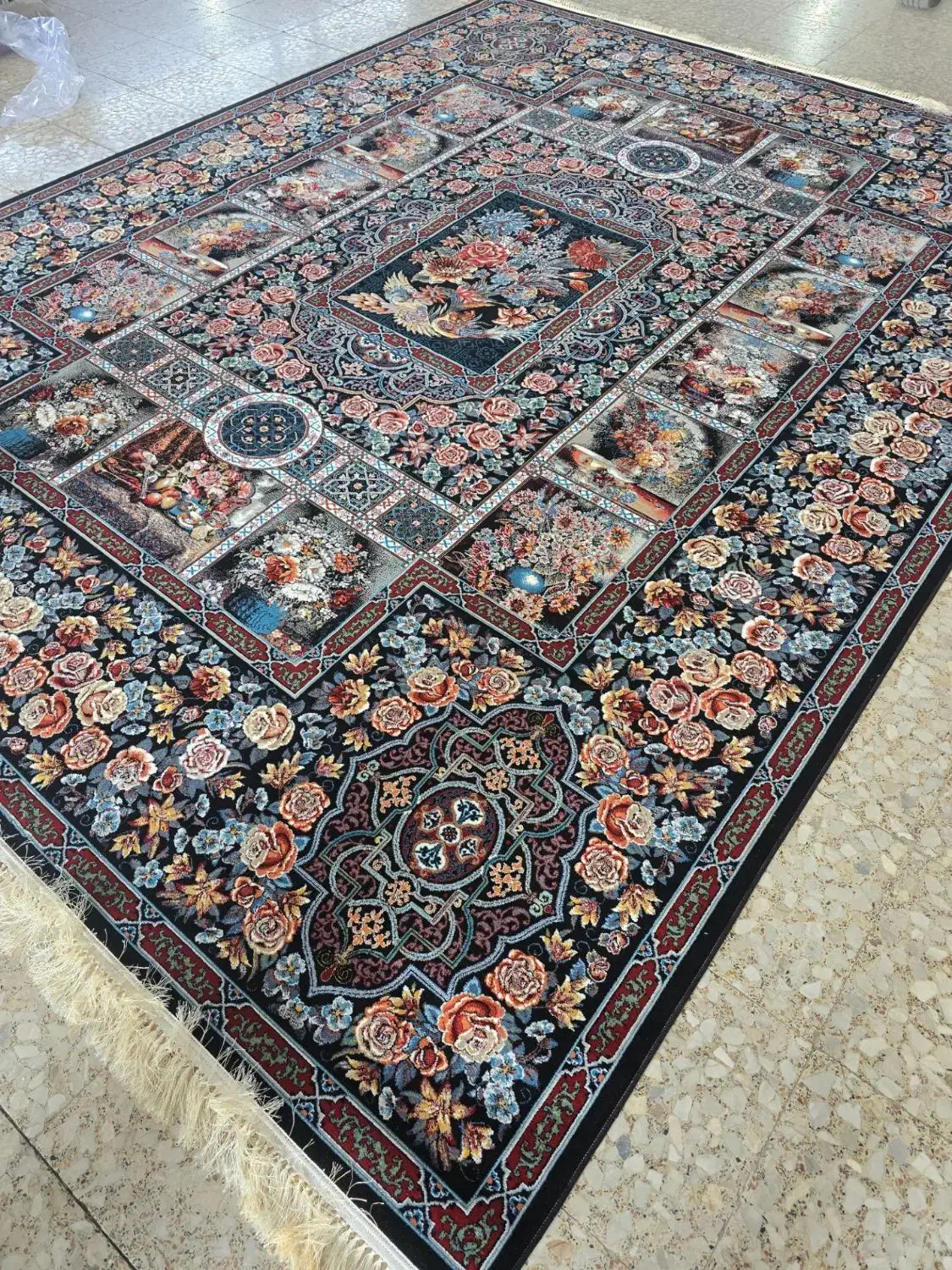 فرش ترنج..پتینه.لاکی ۱۲متری و۹و۶اصفهان طوقچی|فرش|اصفهان, مصلی|دیوار