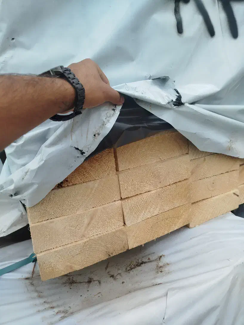 واردات چوب برکت تخته نراد روسی بنایی چهارتراش بائو|عمده‌فروشی|همدان, |دیوار