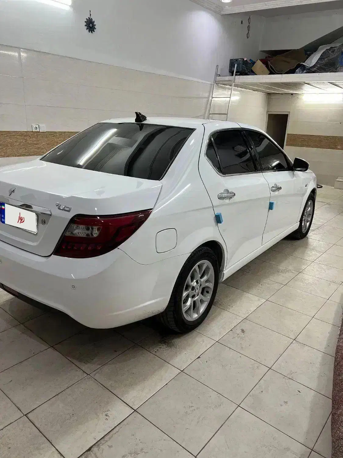 دنا پلاس دنا توربو ۶ دنده دستی 1401|خودرو سواری و وانت|همدان, |دیوار